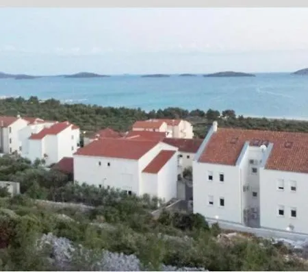 Daire Nina Šibenik