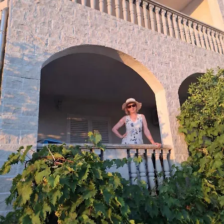 Nina Apartamento