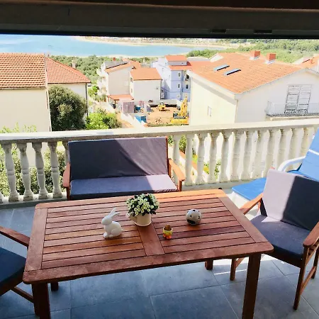Apartman Nina