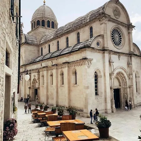 Nina Apartamento Šibenik