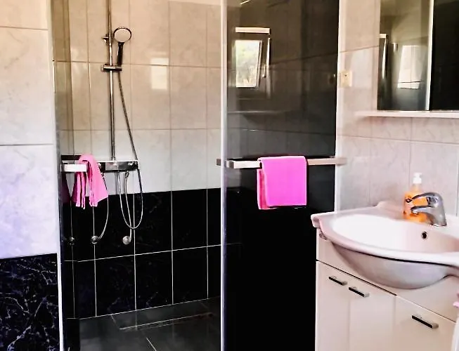 Nina Апартаменты