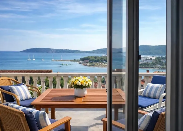 아파트 Nina 시베니크