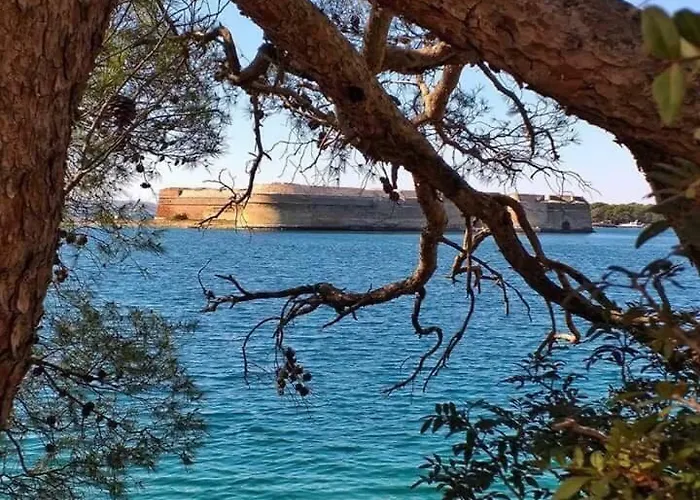 Nina Апартаменты *